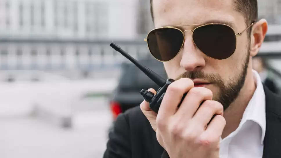 8 COOLEST SPY GADGETS